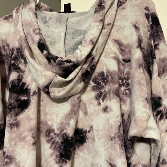 Y2K Cozy Tie Dye Lounge Set Cropped Hoodie & Shorts Soft Girl Womens Medium PJ - Picture 10 of 10